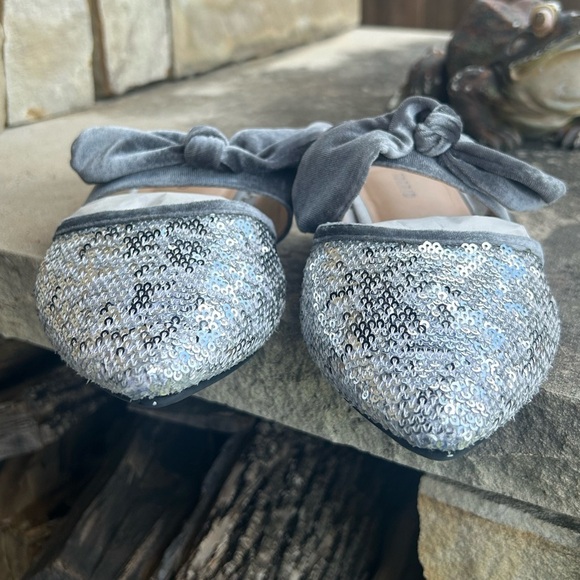 Torrid  Sequins & Velvet bow pointed flats Sz-7.5W.  C - Picture 5 of 11